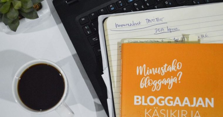 Bloggaajan käsikirja – opas bloggaamisen saloihin